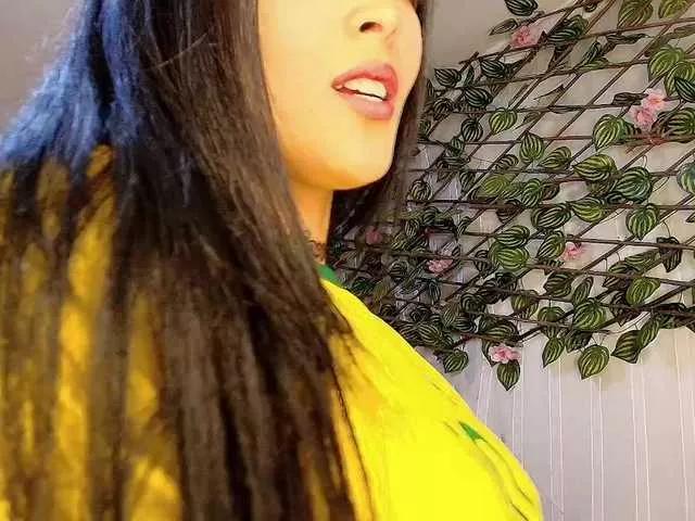 Mommyjeva from BongaCams