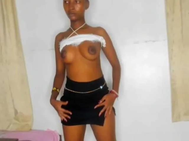 Monalisalisa from BongaCams is Freechat