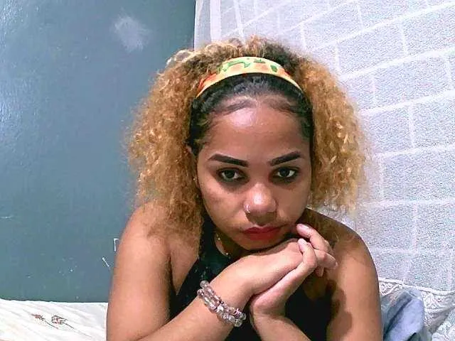 Monica1612 from BongaCams is Freechat