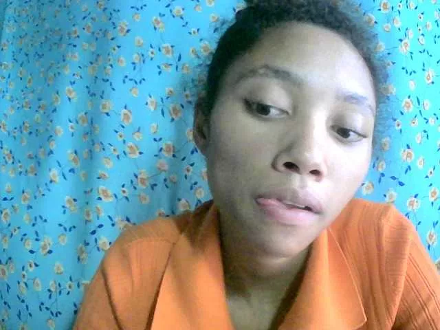 Monicaxa from BongaCams