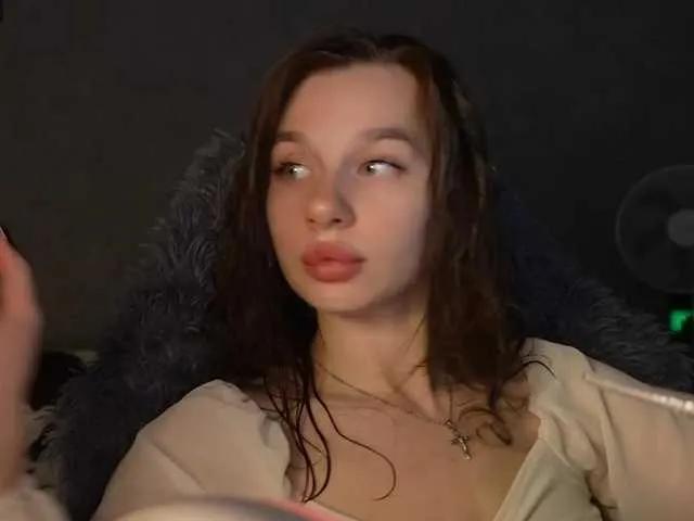 MossiPolli from BongaCams