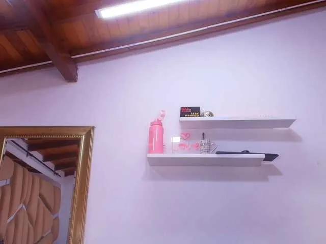 naia-blesed from BongaCams