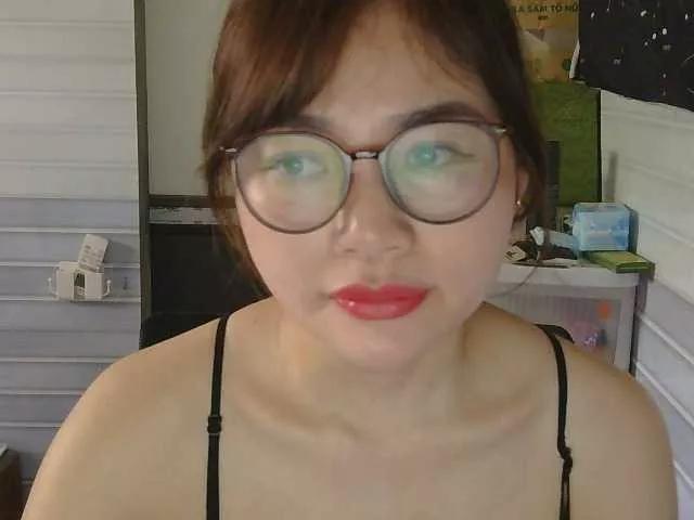 Nana7777 from BongaCams