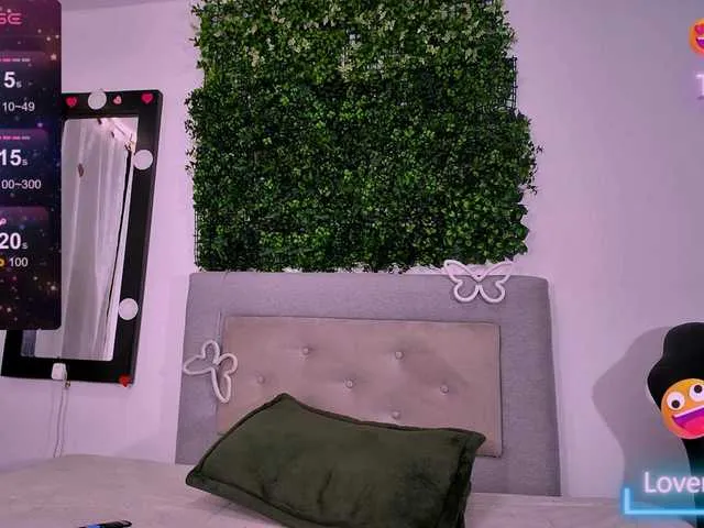 Girls: try live performances with matured performers, from dancing to quirks, in a variety of beautiful sex cams.