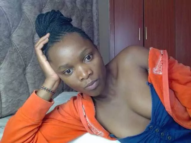 Naughty-Girl17 from BongaCams