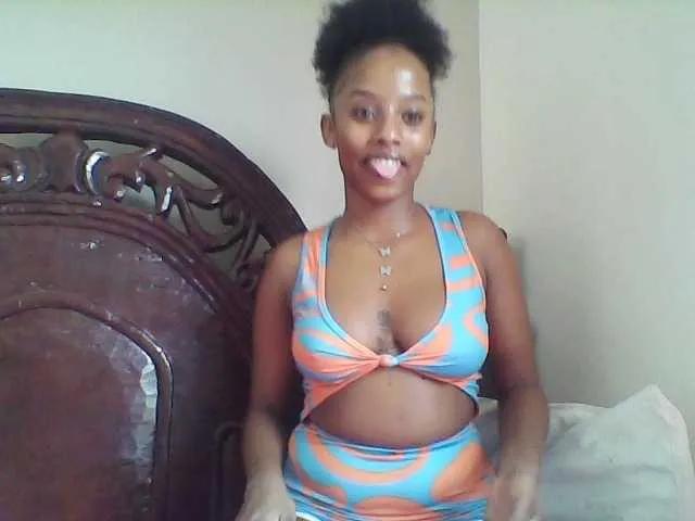 Naughtylittleprincess from BongaCams is Freechat