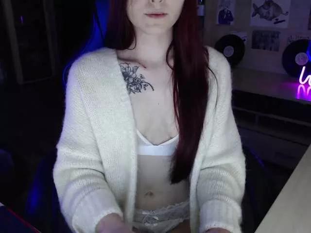 Nellene from BongaCams
