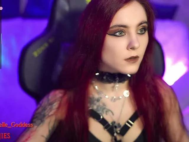 Nellene from BongaCams
