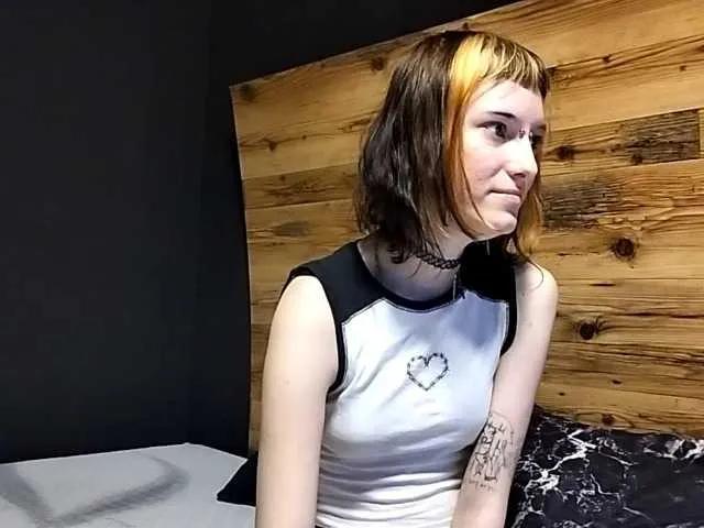 NellieKlingelhoefer from BongaCams is Freechat