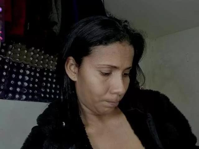 Nentia-horny from BongaCams