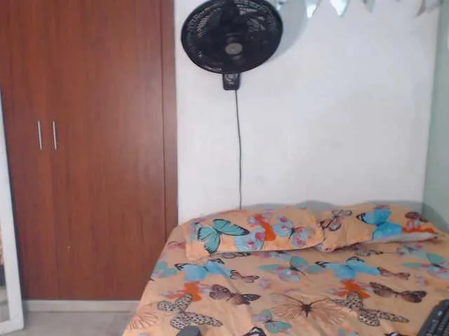nicolle-sanders from BongaCams is Freechat
