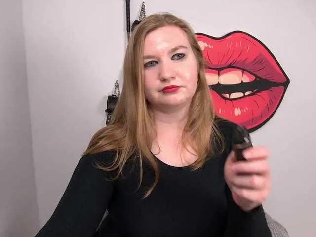 NikkiWild from BongaCams