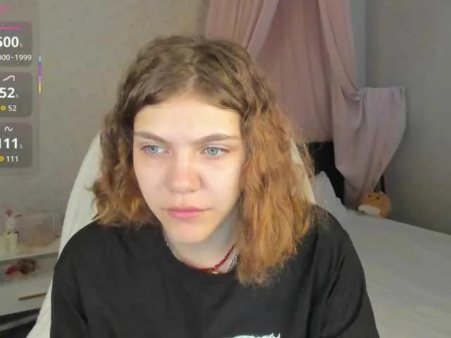 NinelMynel from BongaCams