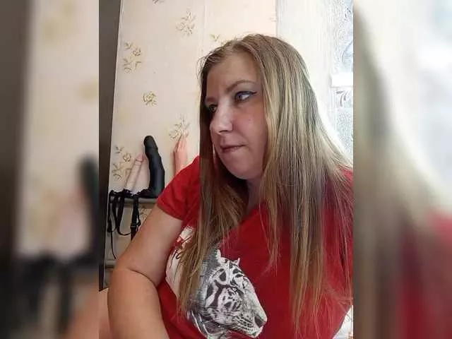 Ogonek37 on BongaCams 