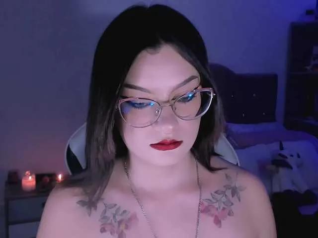 OphelianaRose from BongaCams is Freechat