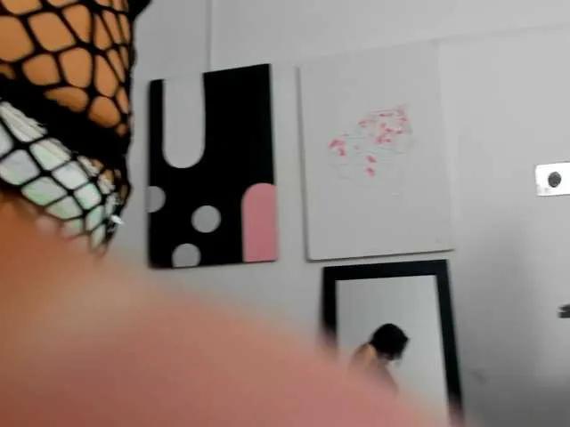 Pamelacruzthx from BongaCams is Freechat