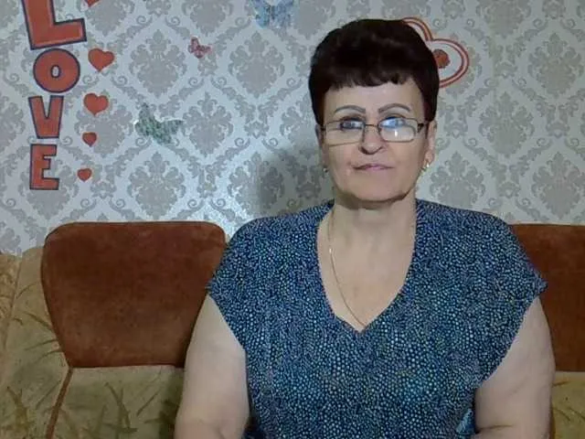 PaulaGolden from BongaCams