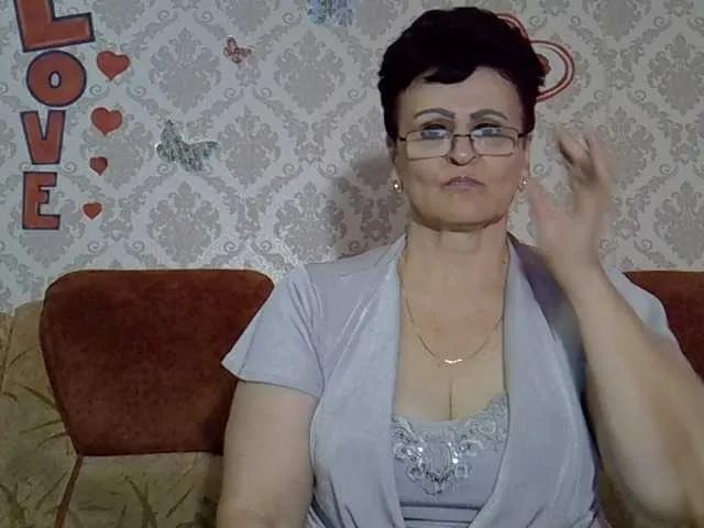 PaulaGolden from BongaCams