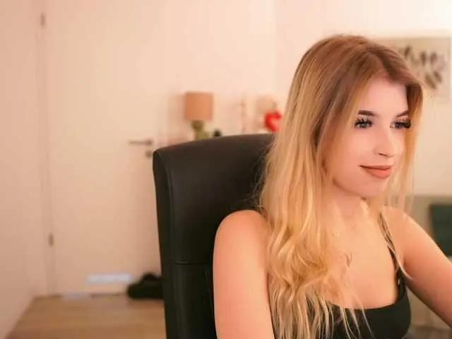 peachyliana from BongaCams is Freechat