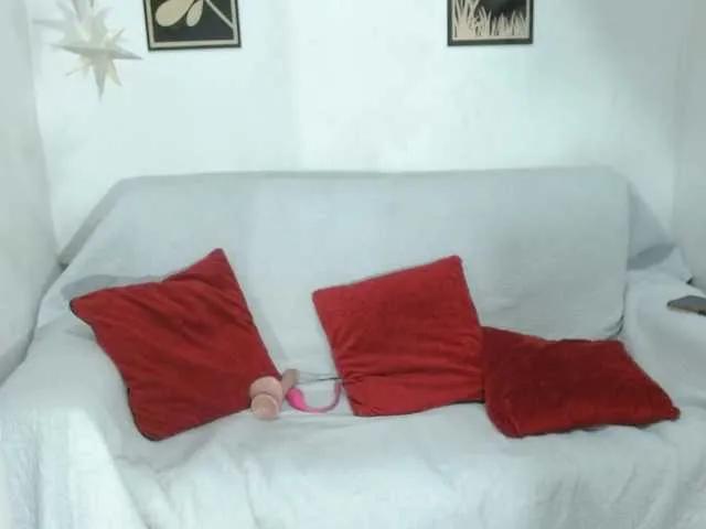 penelope-gucci from BongaCams