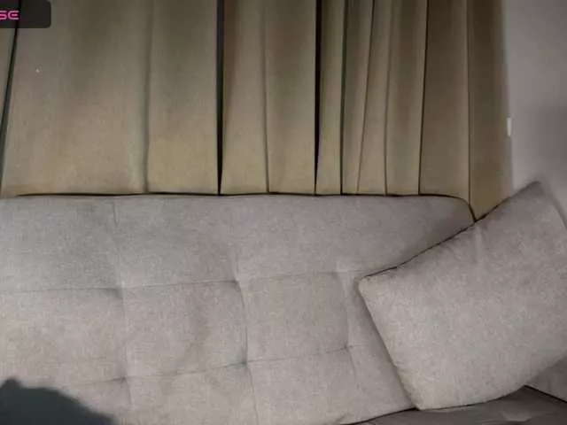 Pennycoco1 from BongaCams