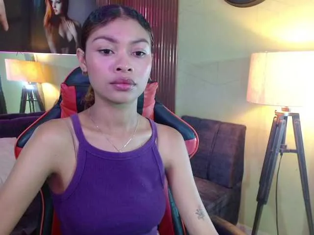 Perlast from BongaCams