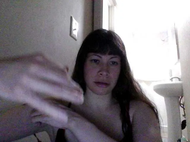 Petitedoll from BongaCams
