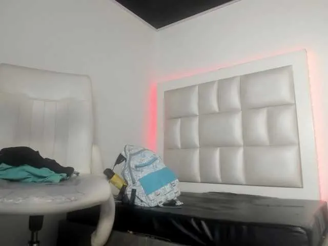 Peyton-wat from BongaCams