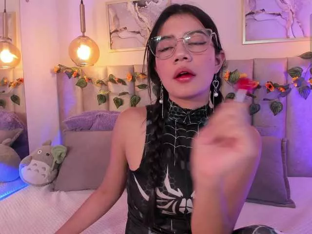 Pikayle from BongaCams