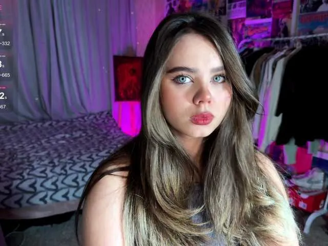 Girls: try live performances with matured performers, from dancing to quirks, in a variety of beautiful sex cams.