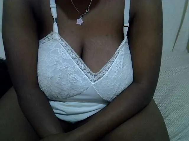 Pinky4 from BongaCams is Freechat