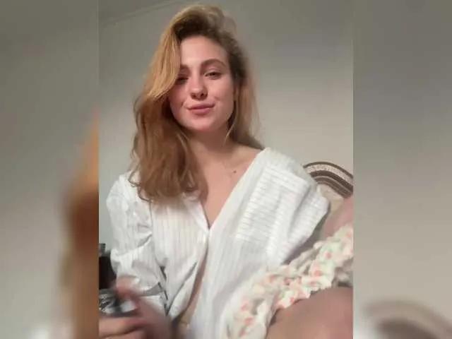 poppysweety122 from BongaCams is Freechat