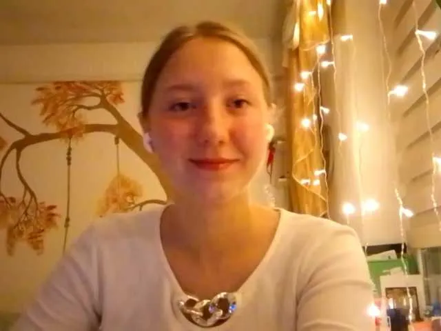 POTATO-GIRL from BongaCams is Freechat