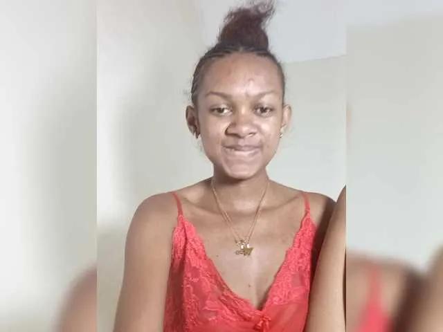 poupea from BongaCams
