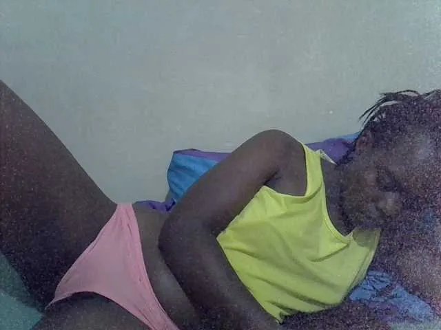 Prettiesweet from BongaCams is Freechat