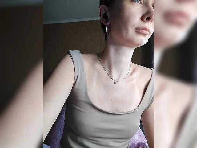 prettyKris from BongaCams is Freechat