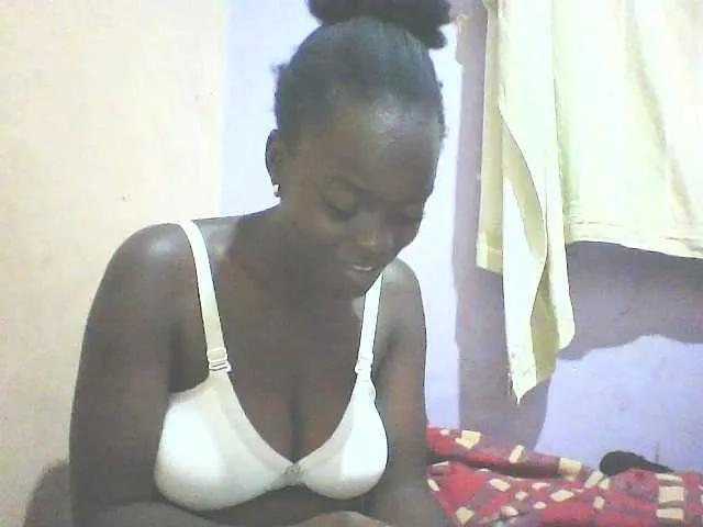 PrettyLove from BongaCams is Freechat