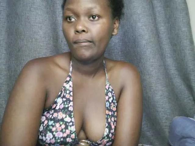 prettylynne from BongaCams is Freechat