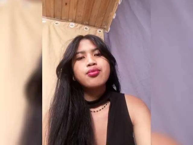 PrincessAriahsquirty4u2 from BongaCams is Freechat