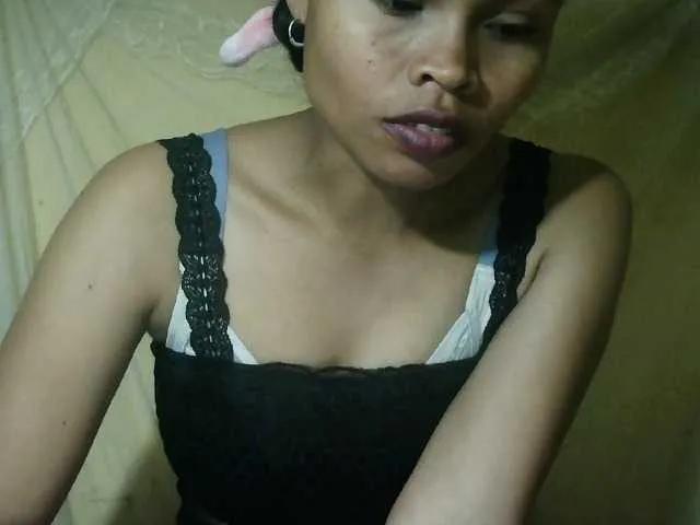 Pussy01lips from BongaCams is Freechat