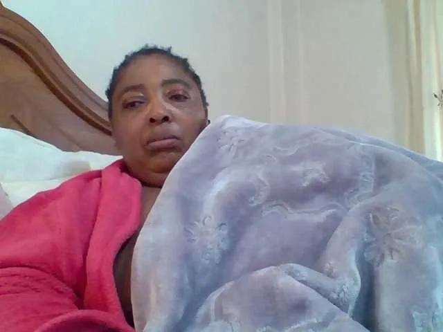 pussylips53 from BongaCams is Freechat