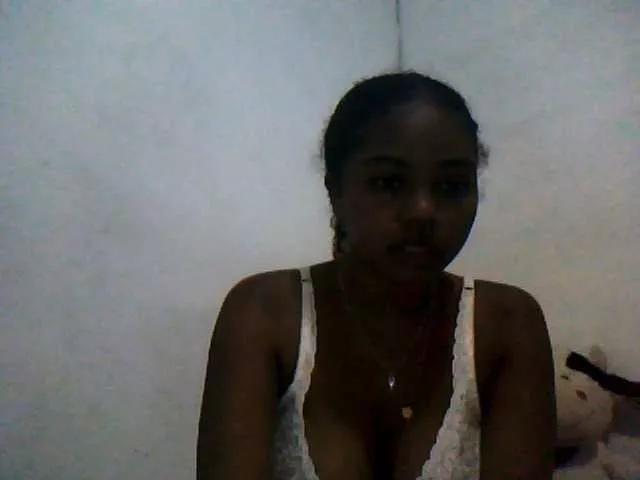 Queenestel from BongaCams