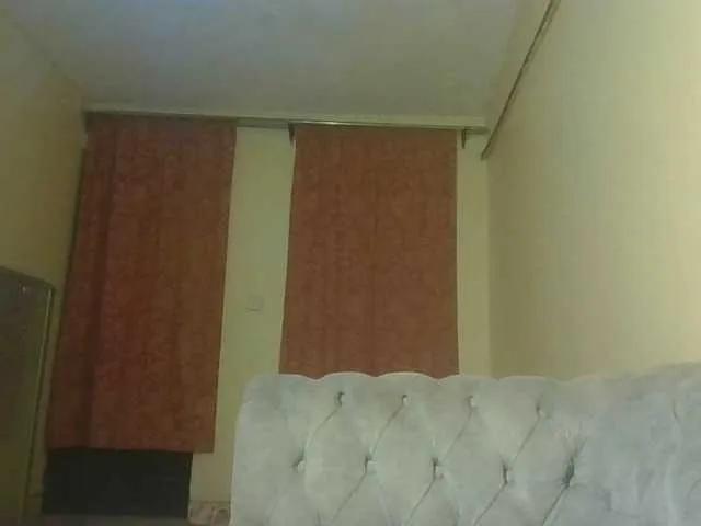 queenivy from BongaCams is Freechat