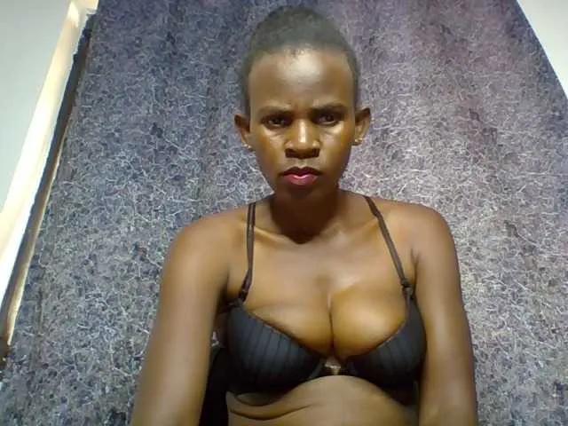 Queenyann from BongaCams is Freechat