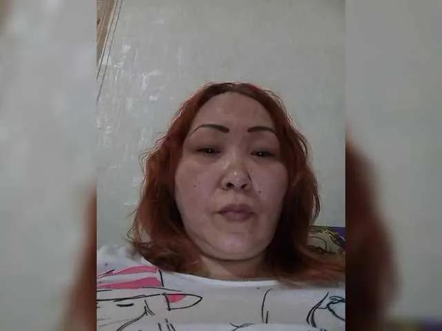Qweentis from BongaCams