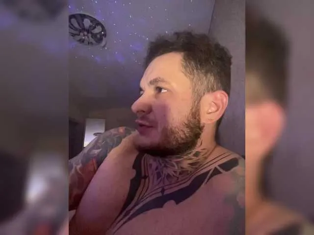 Razvedos5 from BongaCams