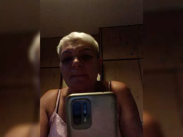 RebeccaRay from BongaCams