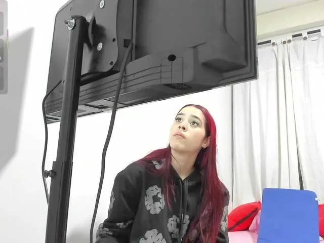 RedHeadSusy from BongaCams