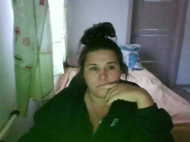 Sarrarey from BongaCams