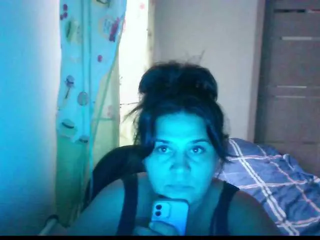 Sarrarey from BongaCams